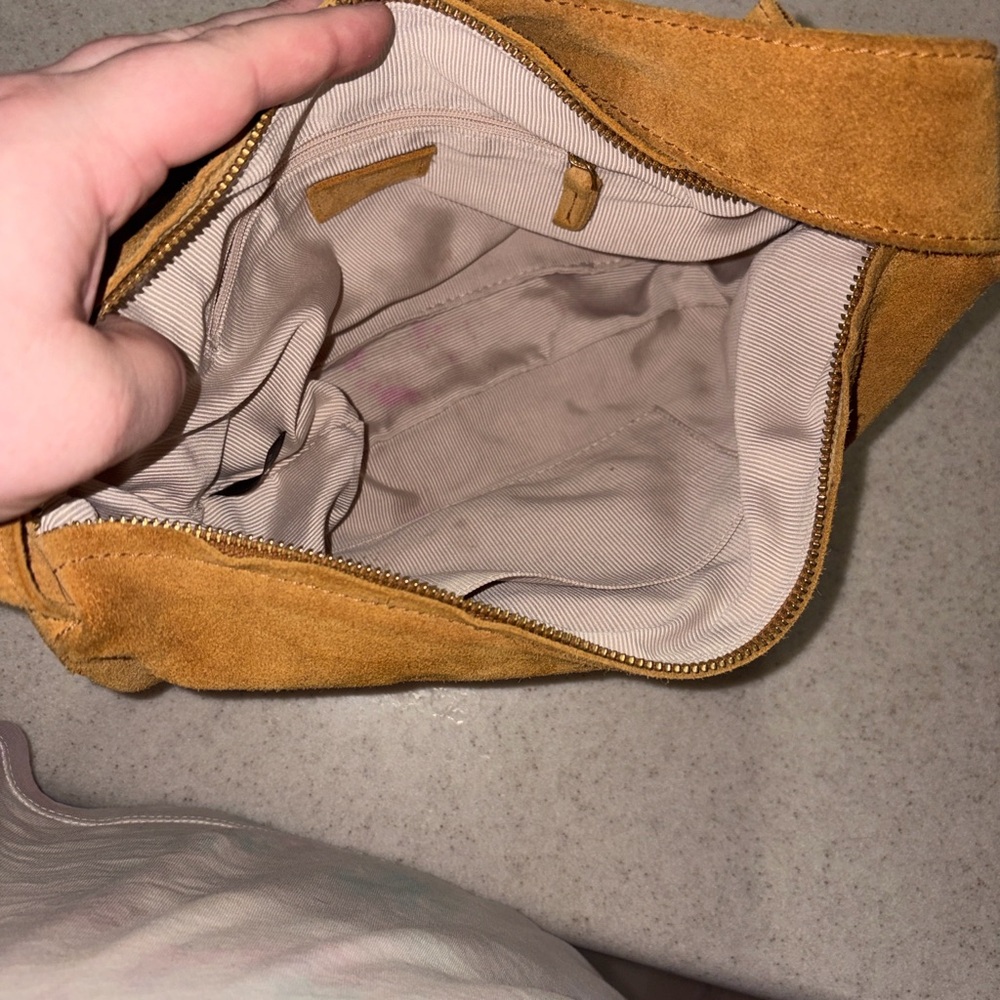 Margot New York suede shoulder bag - Picture 2 of 2
